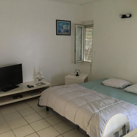Appartement T1Bis Dans Un Mas 旺德尔港 外观 照片